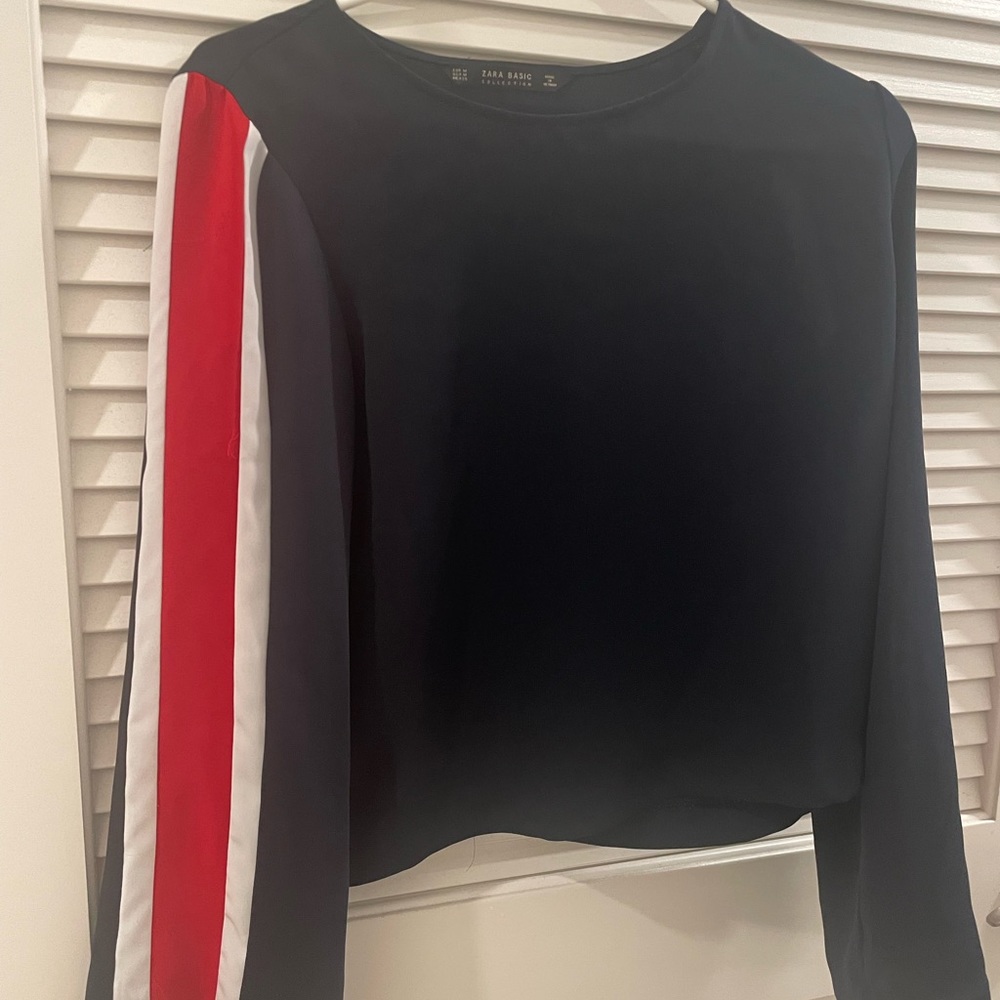 Zara top size small